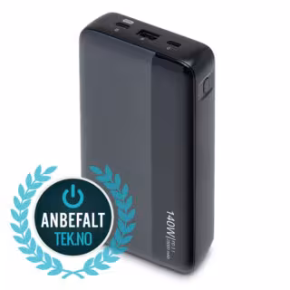 Svart Linocell powerbank med 10 000 mAh kapacitet och USB-C/USB-A-portar, liggande på vit bakgrund.
